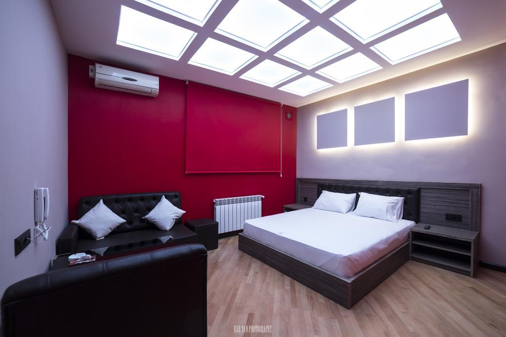 Voyage Hotel 耶烈万 客房 照片